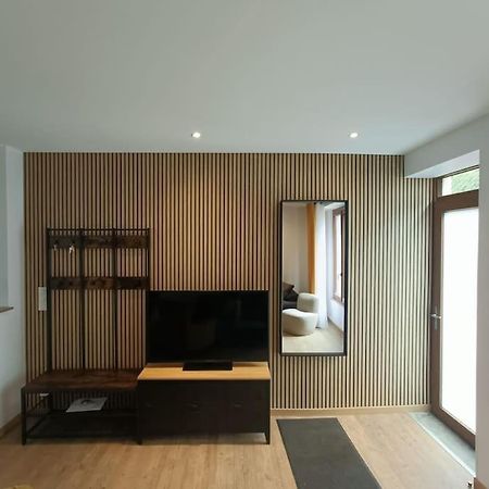 # Le Beffroi# Maison# Murol Bagian luar foto