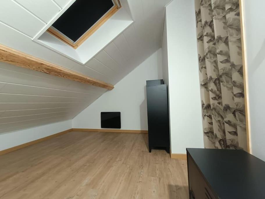 # Le Beffroi# Maison# Murol Bagian luar foto