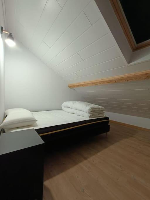 # Le Beffroi# Maison# Murol Bagian luar foto